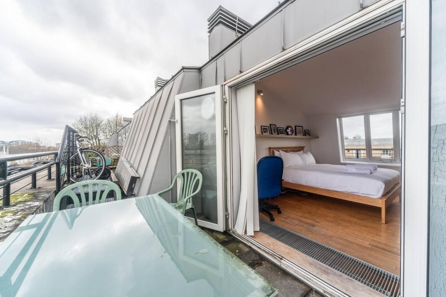 Sunny Maisonette With Views Over Canary Wharf, London Kültér fotó