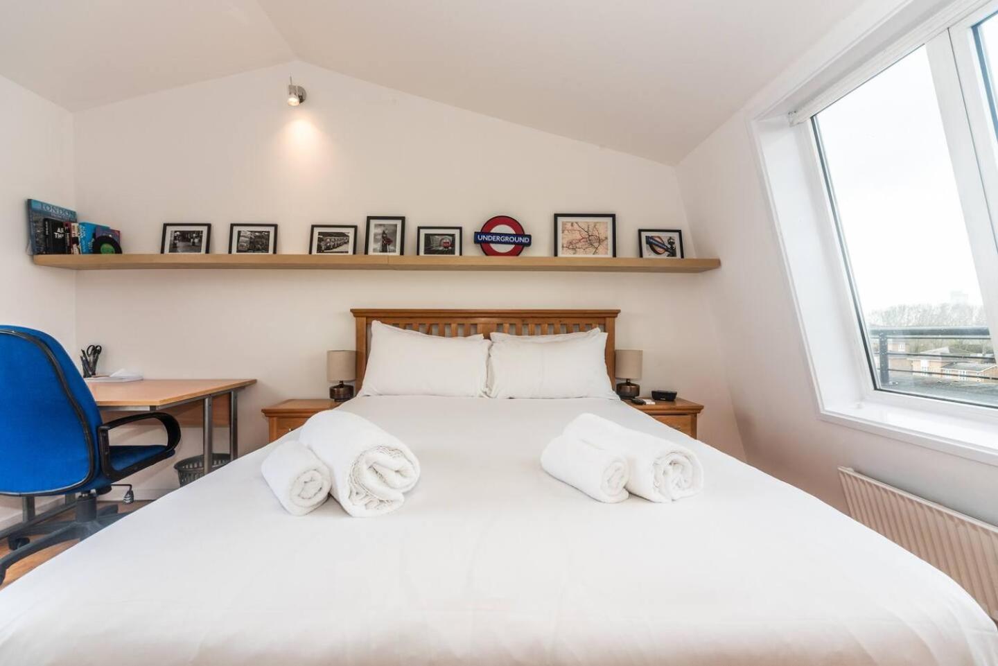 Sunny Maisonette With Views Over Canary Wharf, London Kültér fotó