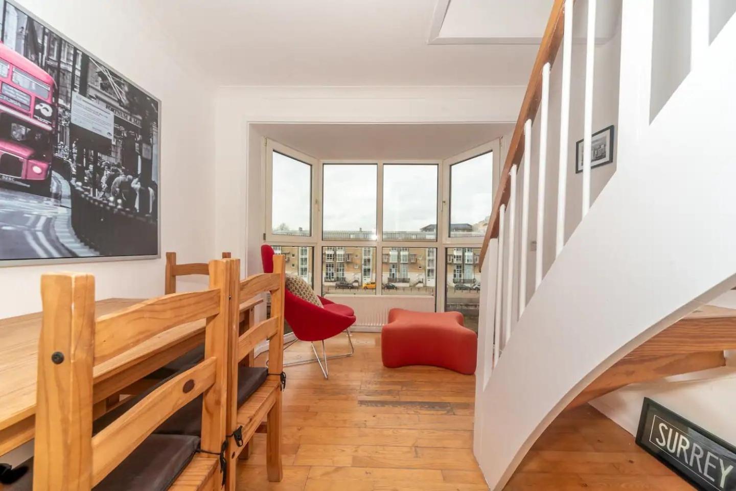 Sunny Maisonette With Views Over Canary Wharf, London Kültér fotó